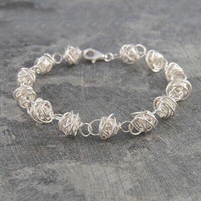 Nest Contemporary Silver Wire Necklace - Bracelet