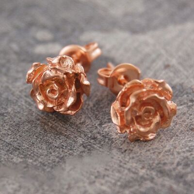 Pendientes de botón chapados en oro rosa rosa floral - Chapado en oro rosa de 18k - Pendientes de botón