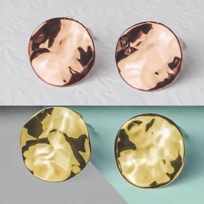 Wavy Textured Disc Silver Clip On Stud Earrings - Yellow Gold Plain Finish