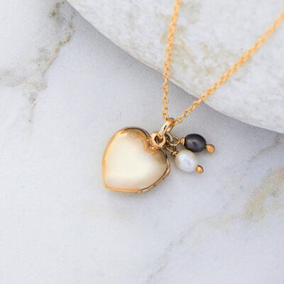 Goldene Medaillon-Halskette mit Herz und Perlen – Weiß & Weiß – 18 Karat Gelbgold plattiert