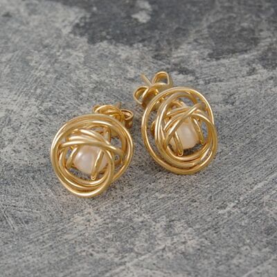 Pendientes de tuerca de oro rosa con perla enjaulada en blanco - Conjunto de pendientes colgantes y colgantes