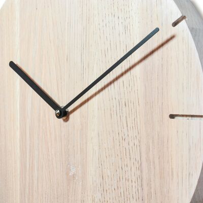 Solide - wall clock made of solid wood with radio clockwork - limed oak
