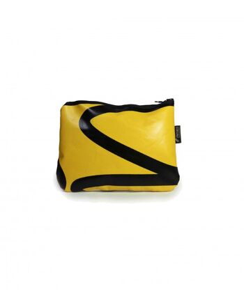 Trousse de toilette jaune 1