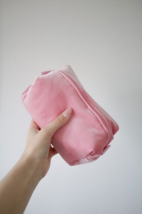 Pink Velvet Make Up Bag | Cosmetic Bag | lined with polka dot cotton | Travel Pouch | Zip-up pouch | Handmade | Luxury | Accessories bag