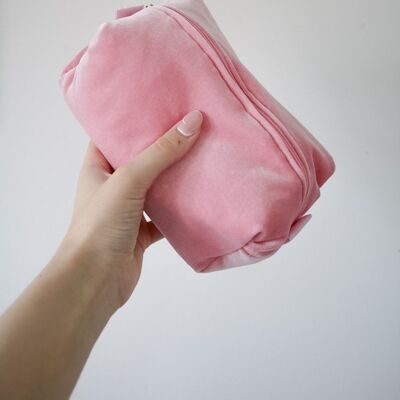 Kosmetiktasche aus rosa Samt | Kosmetiktasche | mit gepunkteter Baumwolle gefüttert | Reisetasche | Tasche mit Reißverschluss | Handarbeit | Luxus | Zubehörtasche