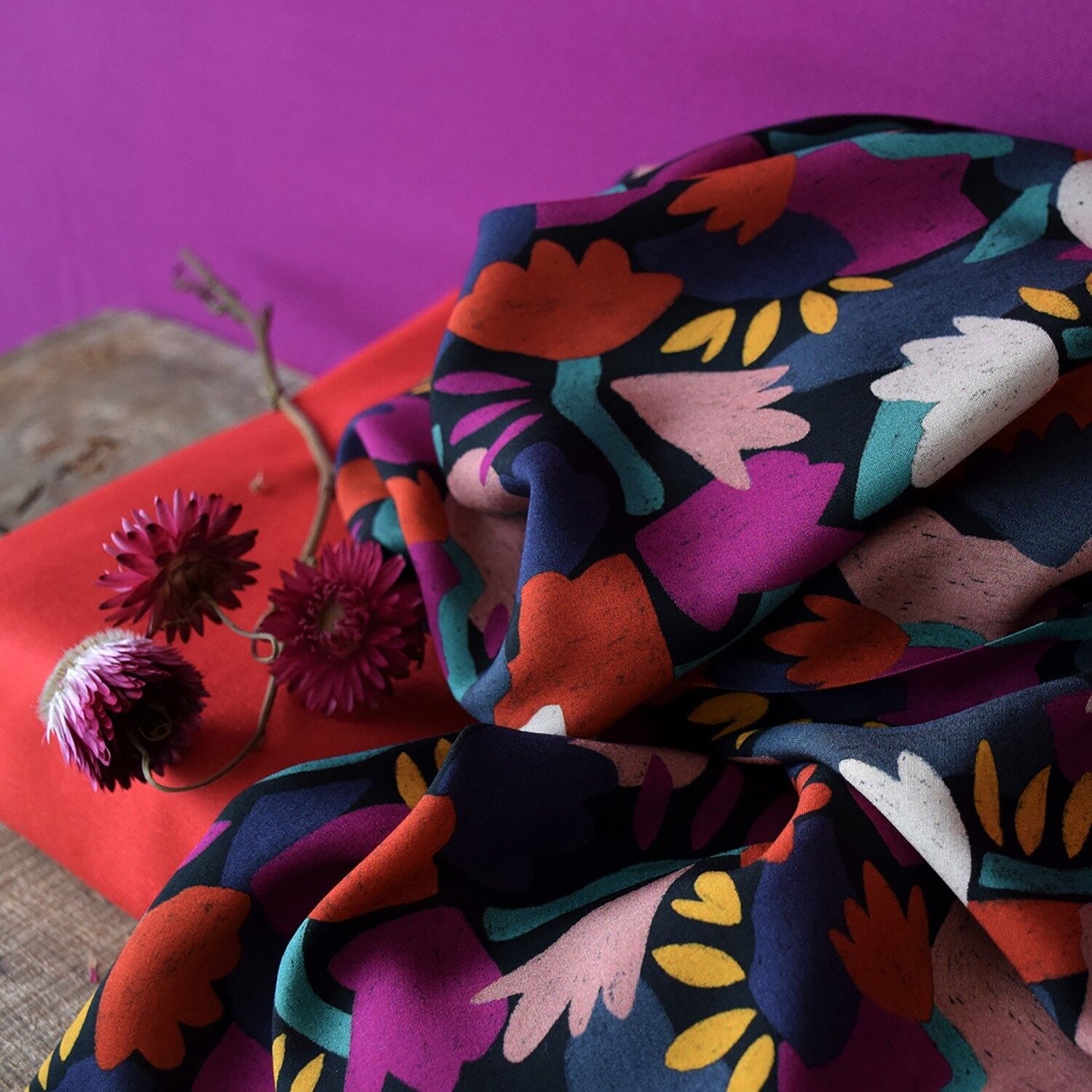 Tessuto in viscosa Mirage - scuro