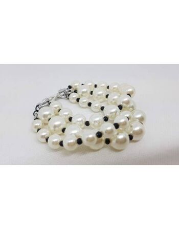 Bracelet en perles synthétiques fait à la main en Italie 2