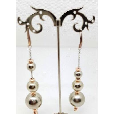 Silver pearl and hematite earrings