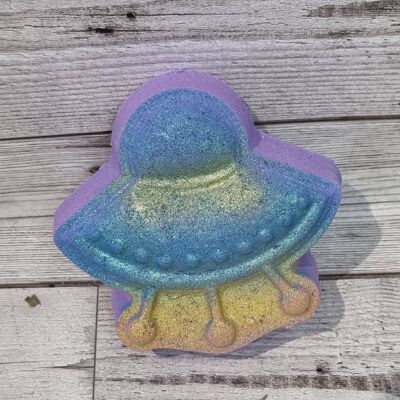 Alien Invasion Bath Bomb