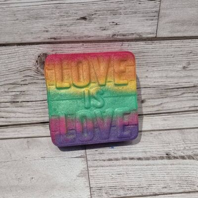 Bombe de bain Love is Love