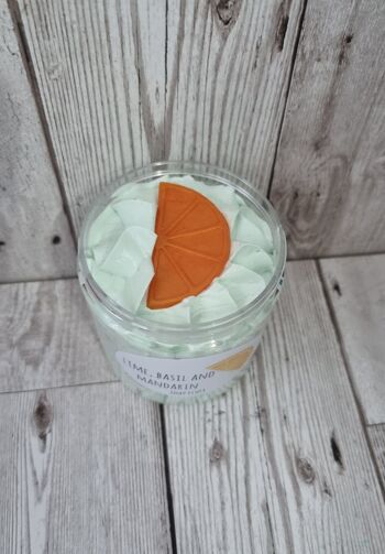 Duvet de savon citron vert, basilic et mandarine 3