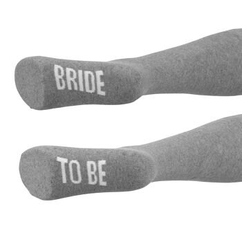Mariée aux genoux | Idée cadeau pour la mariée 1