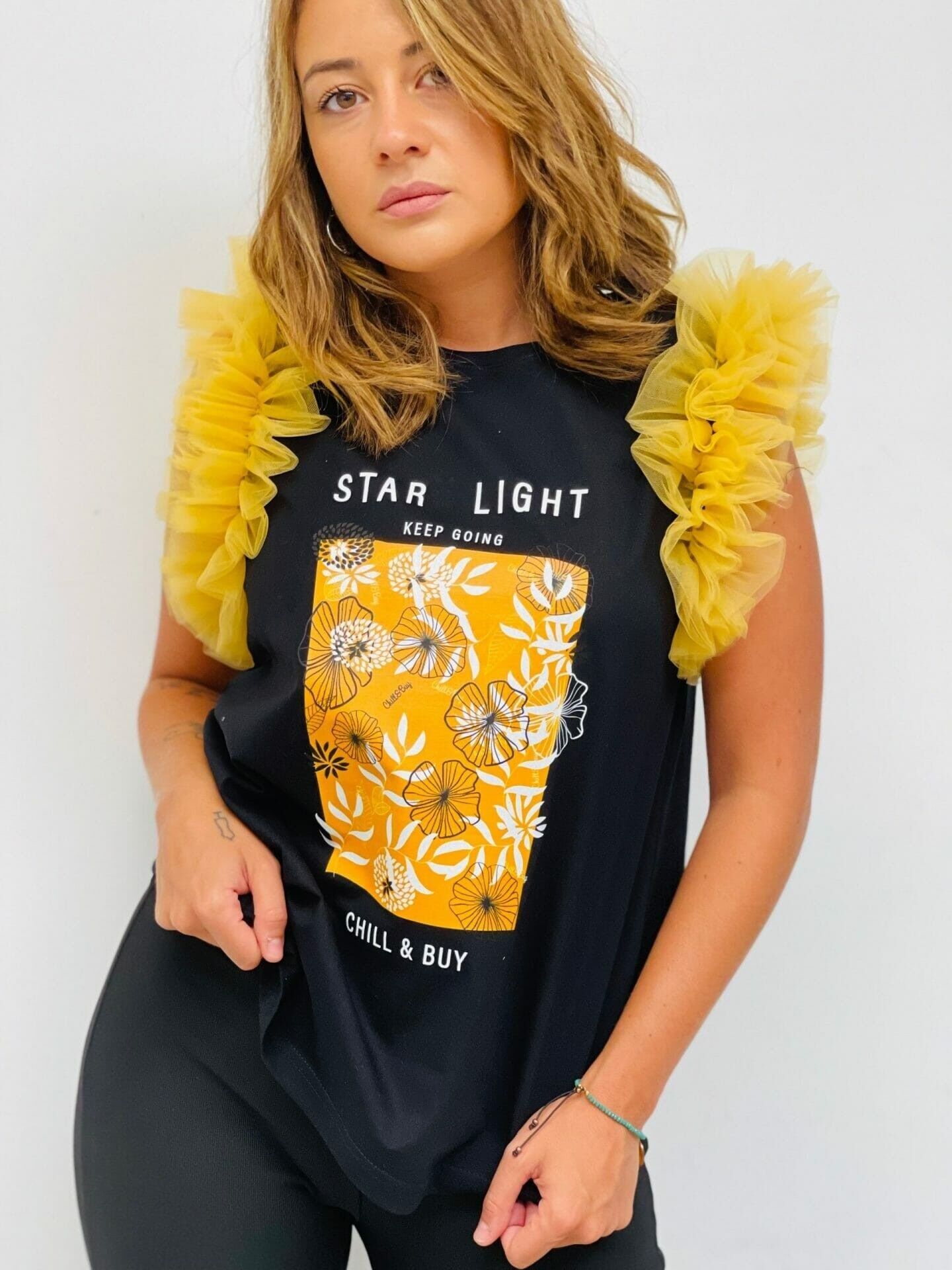 T-shirt in tulle multiplo Continua ad andare