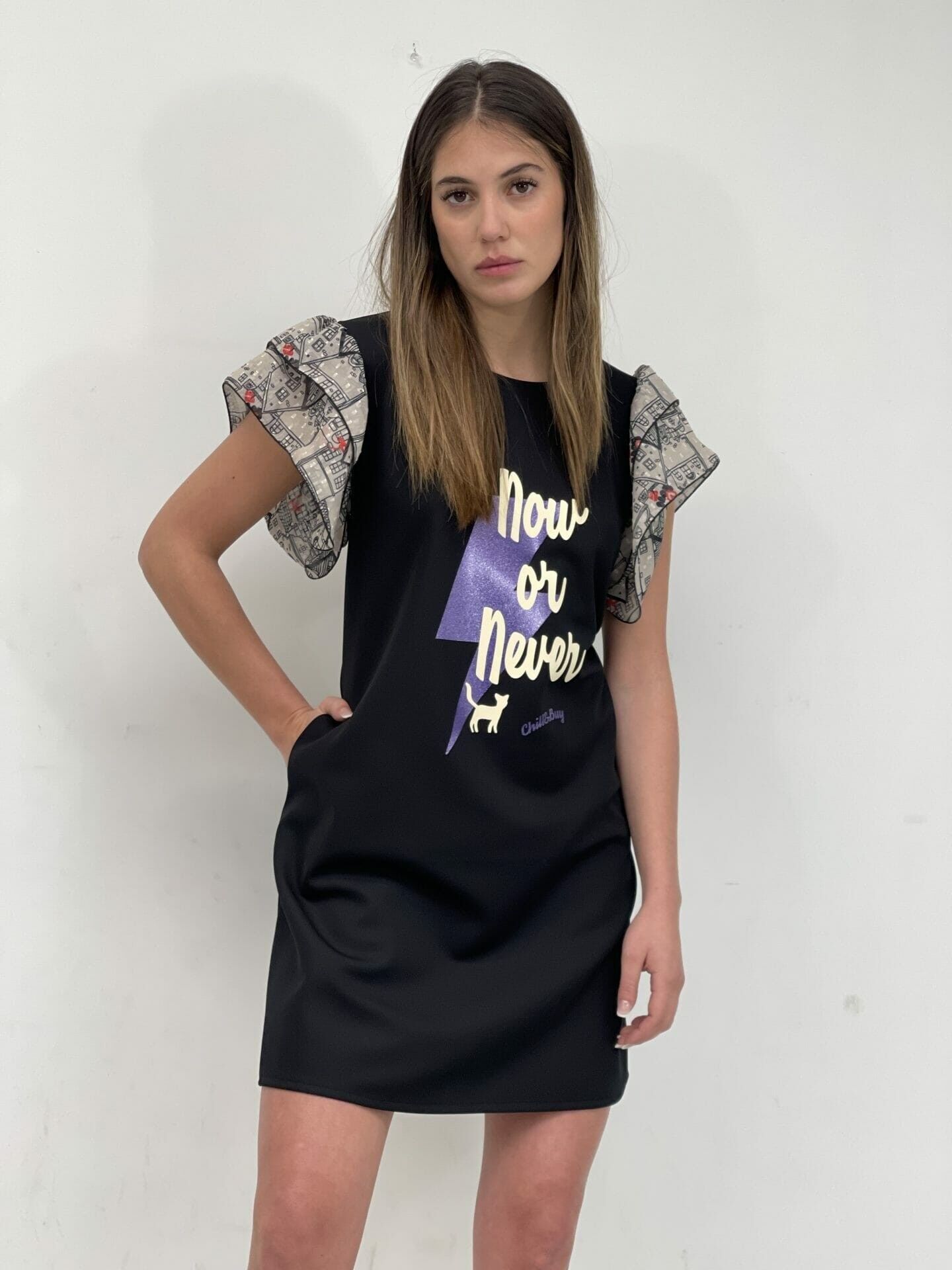 Keira Lightning Never Town Kleid