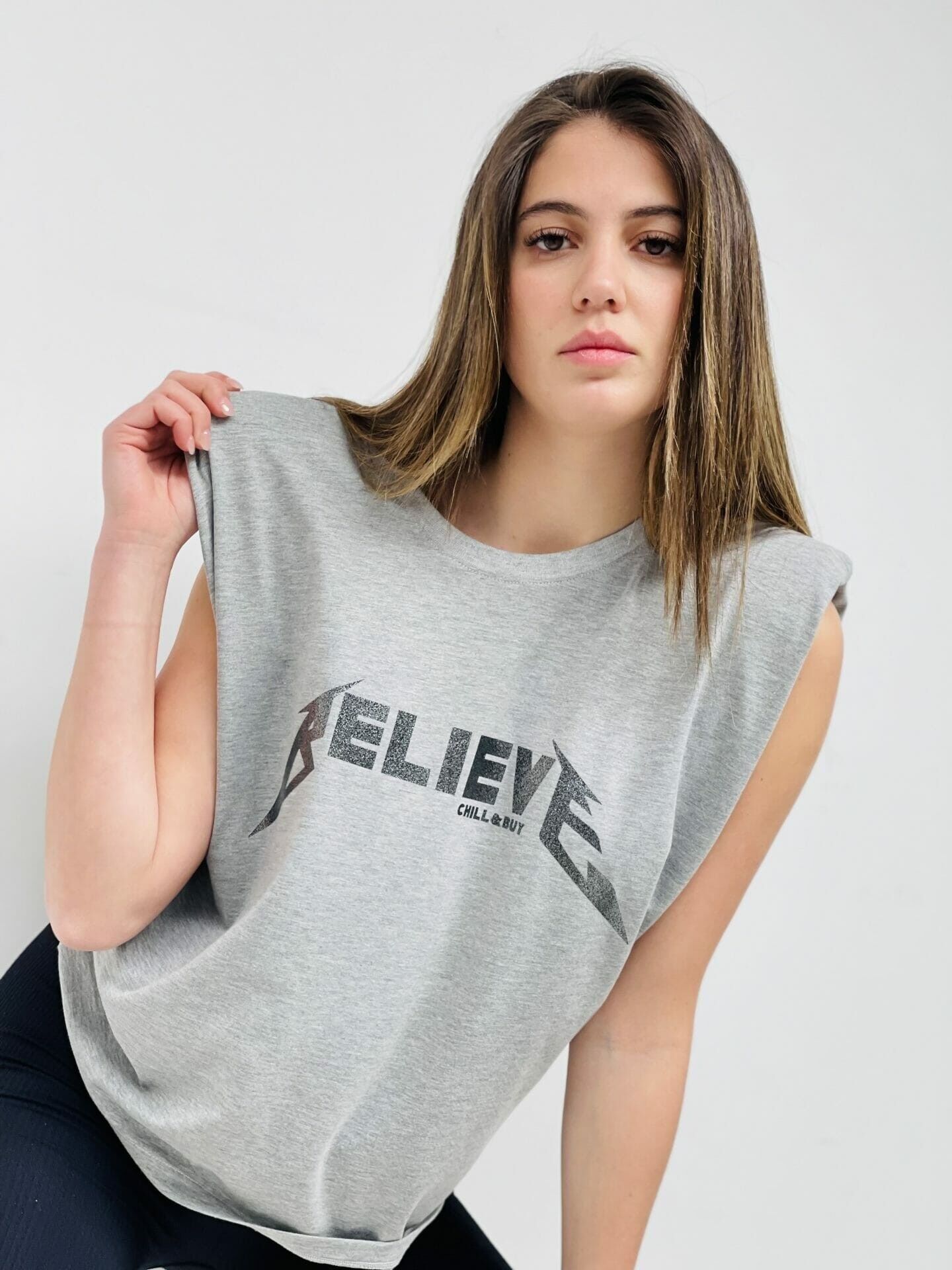 Camiseta Cleo Metal Believe