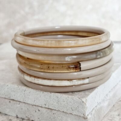 Bracciale rigido in corno - 5 mm - duo avorio beige