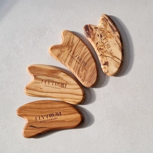 ELYTRUM Olive Wood Gua Sha