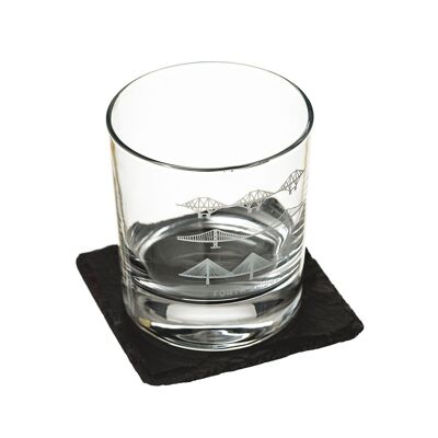 Bicchiere in vetro con incisione Forth Bridges con set regalo sottobicchiere in ardesia