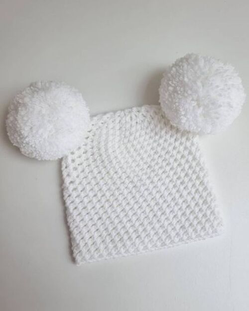 White Double Pompom Hat