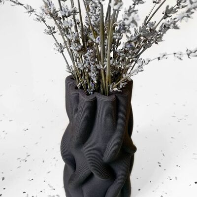 Intertwined Vase Black Single Unit