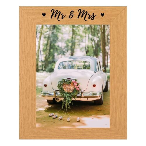 Second Ave Mr & Mrs Oak 6×4 Portrait Picture Photo Frame Wedding Anniversary Gift