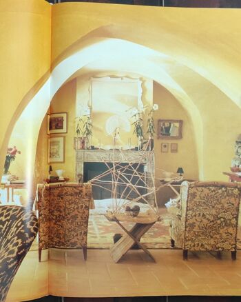 Livre meuble : interieur de Provence 3