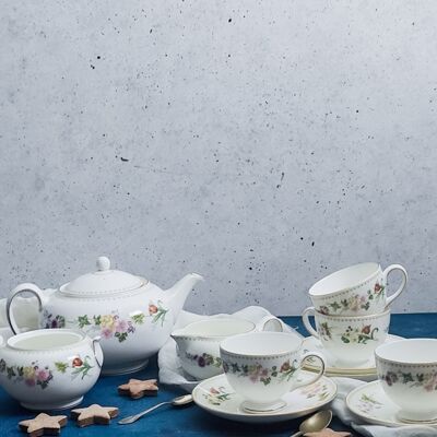 Juego de té Wedgwood con decoración mirabelle de 12 completo