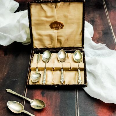 Set of six sheffield spoons with box