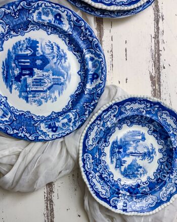 Magnifique paire d'assises de table en porcelaine anglaise bleue et blanche 4