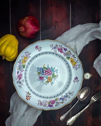 Chafing dish en porcelaine anglaise avec fleurs colorées 1