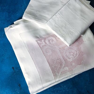 Double set in 400 thread-count Sicilian linen