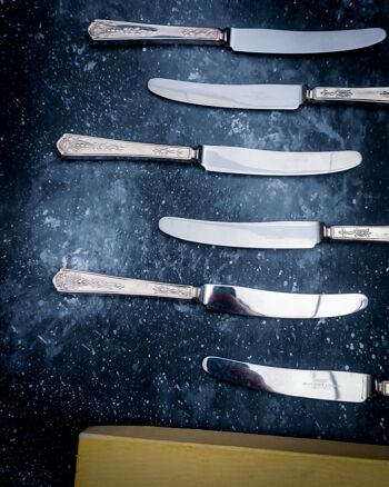Ensemble de six couteaux à dessert sheffield avec boîte d'origine 4