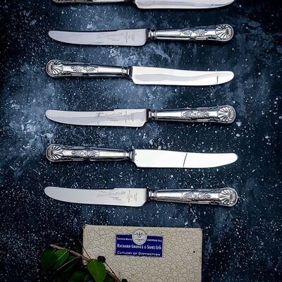 Six couteaux de table anglais Sheffield avec boîte d'origine