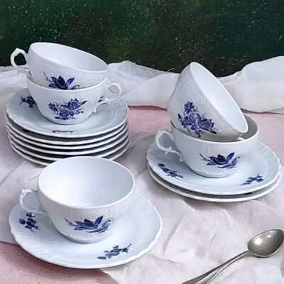 Service à thé ancien Ginori pour 8 avec fleur bleue