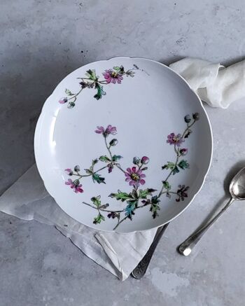Présentoir en porcelaine Ginori avec fleurs roses 3