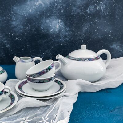 Juego de té Richard Ginori 12 con decoración de constelaciones