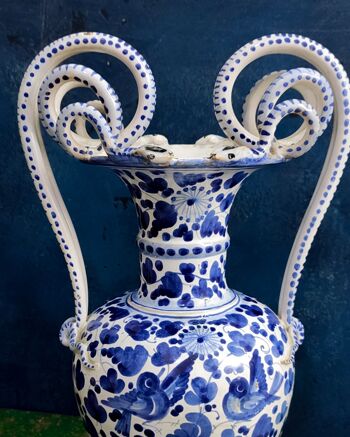 Vase Deruta avec serpents peints à la main 4