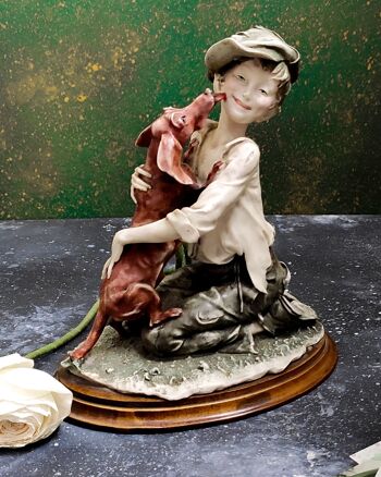 Statuette d'enfant Giuseppe Armani 2