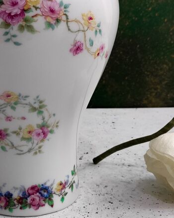 Vase en porcelaine de Limoges 5