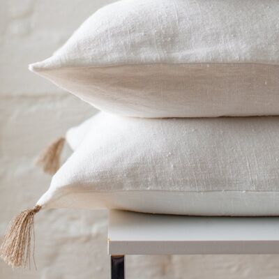 Warm white linen pillow cover.1