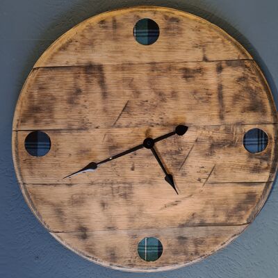 Barrel head clock with tartan inlay