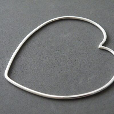 Sterling Silver Heart Bangle Minimalist Romantic Bangle Outlined Heart Bangle by SteamyLab