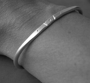 3 mm Manchette texturée Bracelet ouvert en argent sterling Homme Bijoux Bracelets unisexes Bracelet personnalisé en argent sterling Evergreen Jewelry par SteamyLab 4