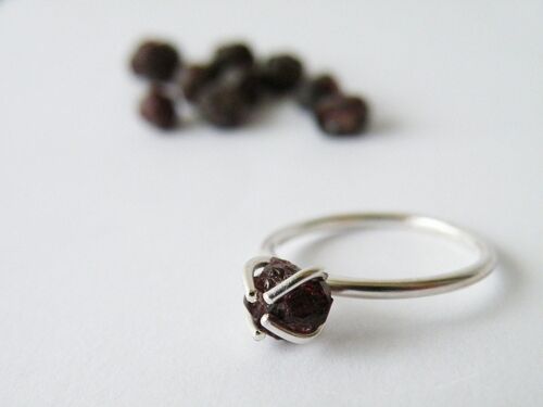 Raw Garnet Solitaire Ring, January Birthstone Ring, Ring Gift Ideas for Her