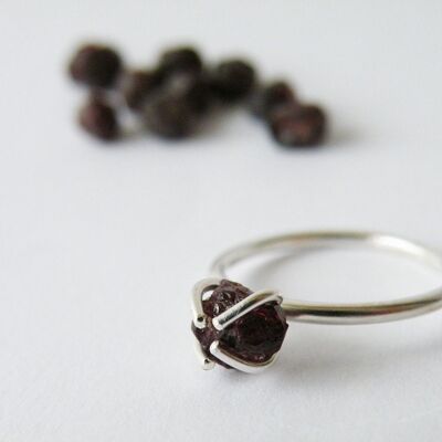 Raw Garnet Solitaire Ring, January Birthstone Ring, Ring Gift Ideas for Her
