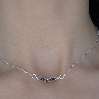 Echte schwarze Diamanten Halskette Winzige Rohdiamanten Konfliktfreier Diamantschmuck Essential Halskette von SteamyLab
