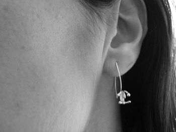 Boucles d'oreilles pendantes en argent sterling Boucles d'oreilles abstraites Boucles d'oreilles plantes carnivores Bijoux minimalistes modernes par SteamyLab 4