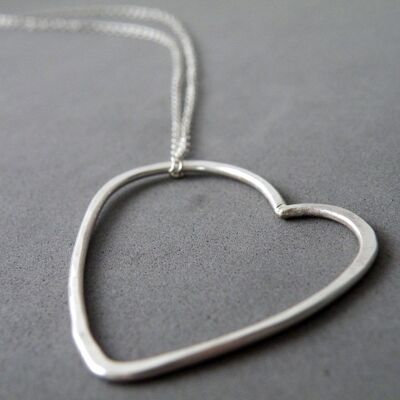 Sweet Romantic Heart Necklace Sterling Silver Minimalist Necklace Outlined Pendant by SteamyLab