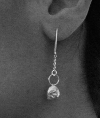 Boucles d'oreilles pépite en argent sterling Boucles d'oreilles minimalistes modernes Boucles d'oreilles pendantes par SteamyLab 5