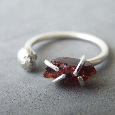 Anello di granato grezzo, anello Boho regolabile in argento sterling aperto da donna, idee regalo per anello per lei